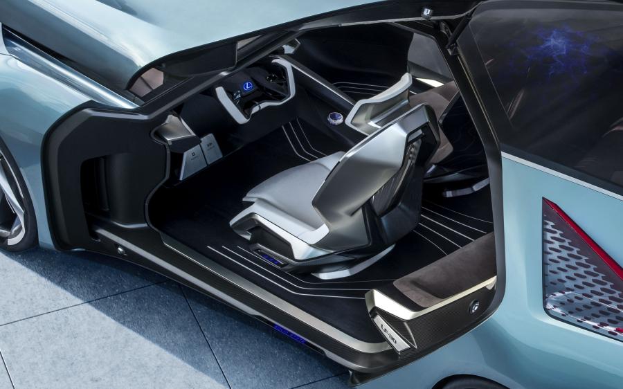Интерьер Lexus LF-30 Electrified 2019 года  (фото 6 из 82)
